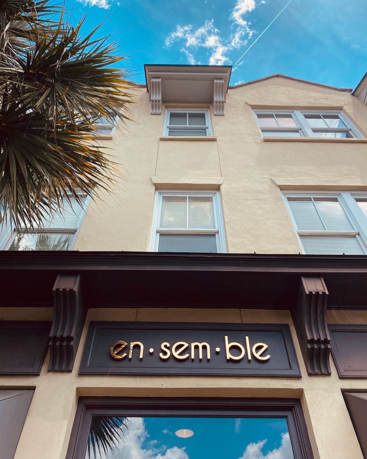 Ensemble Consignment